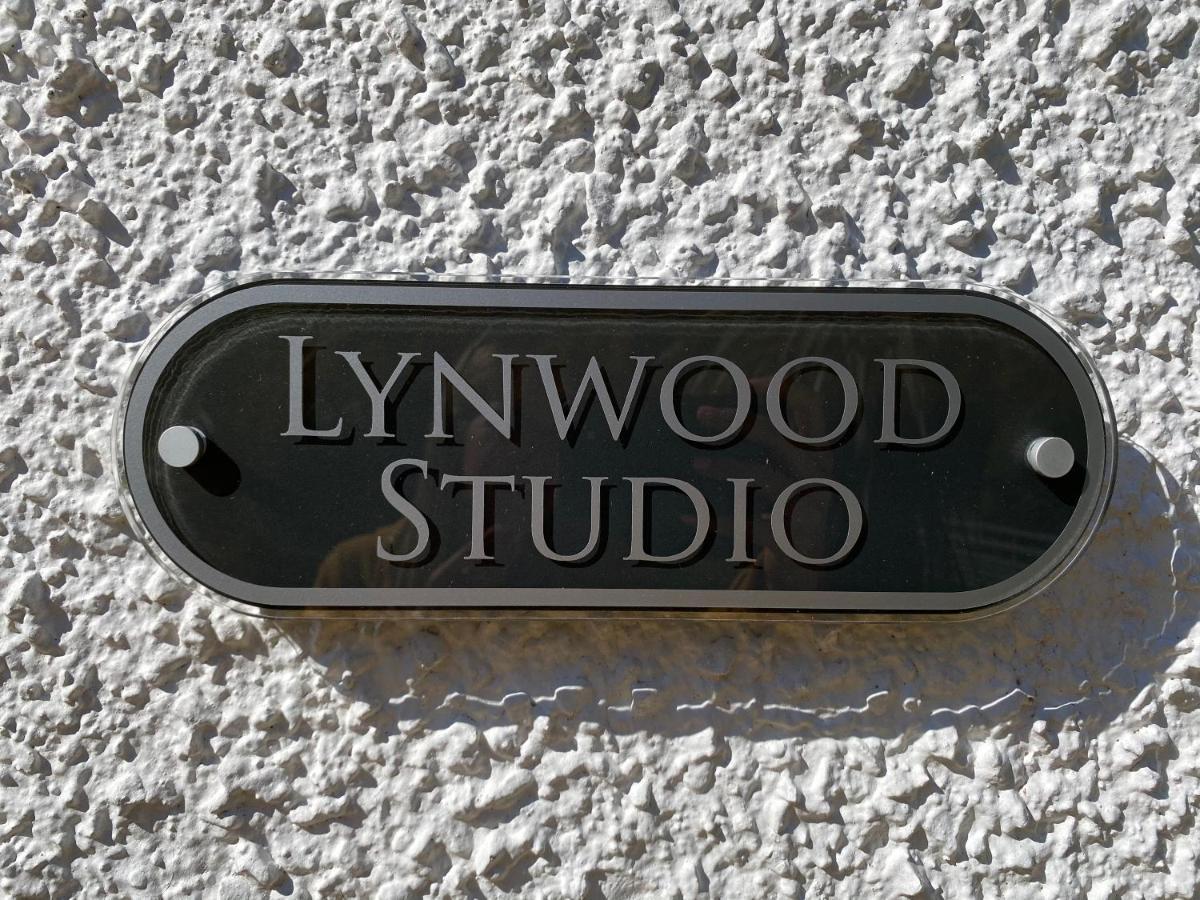Lynwood Studio โอบาน ภายนอก รูปภาพ